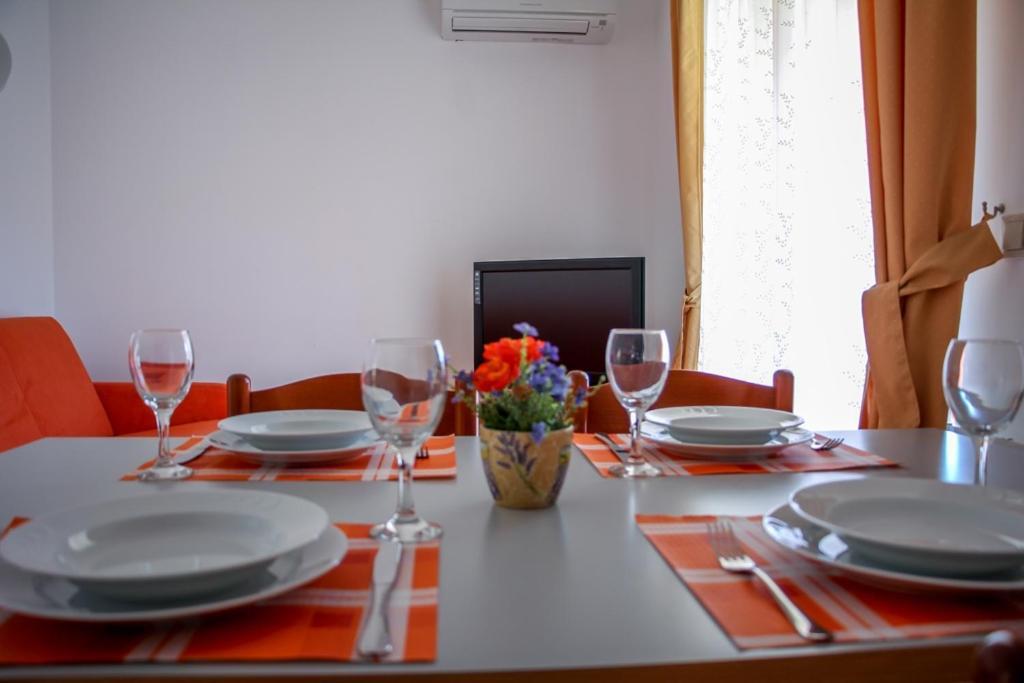 Family Friendly Apartments With A Swimming Pool Nevidjane, Pasman - 18054 Neviđane Exteriör bild