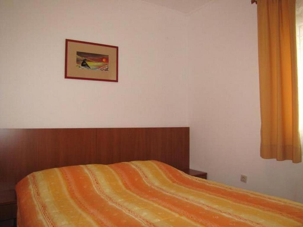 Family Friendly Apartments With A Swimming Pool Nevidjane, Pasman - 18054 Neviđane Exteriör bild